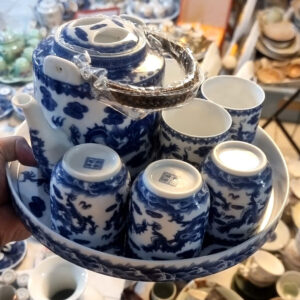 Bộ trà sứ xương, họa tiết vẽ rồng